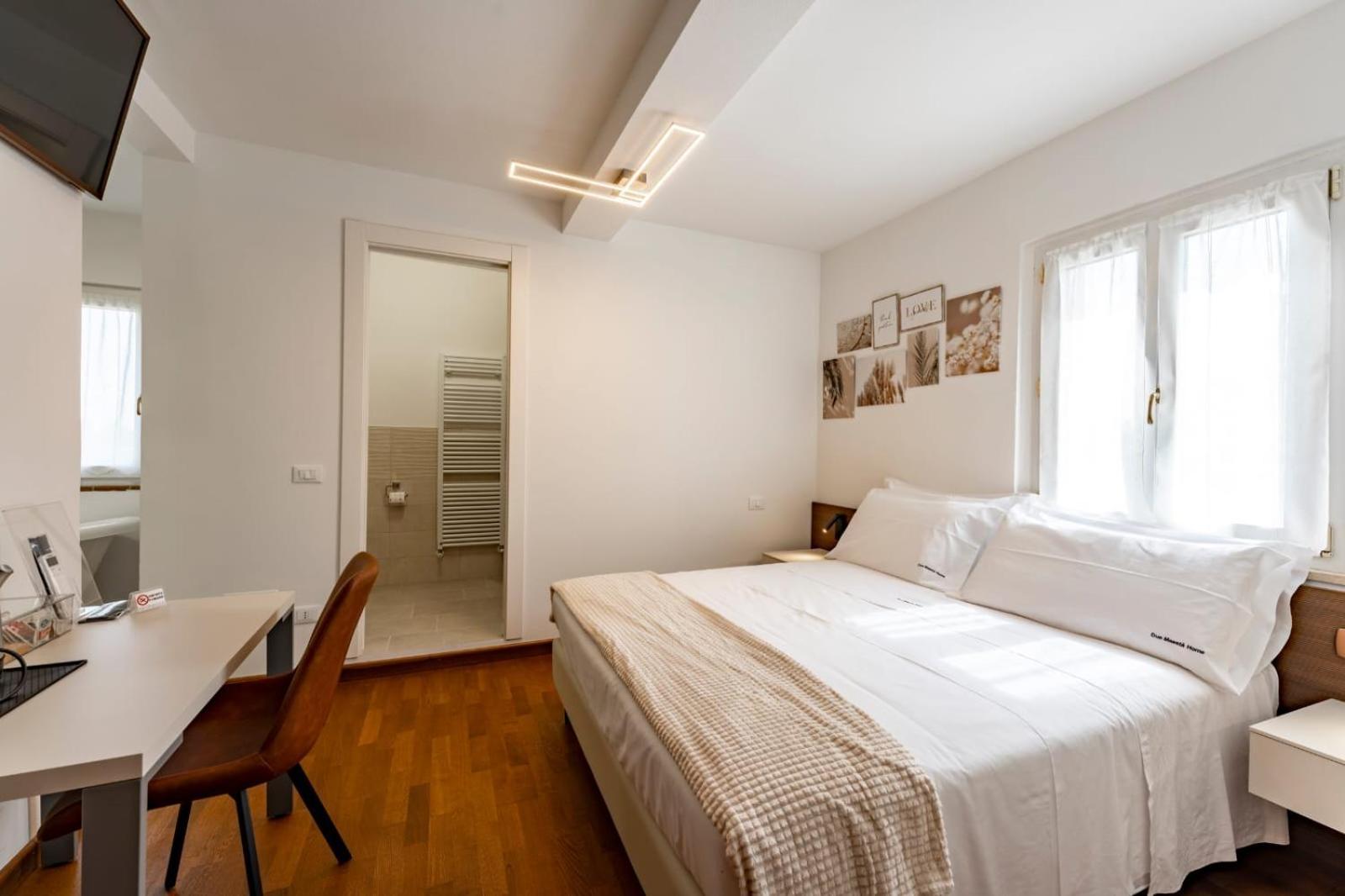 Due Maesta Home Reggio Emilia Bagian luar foto