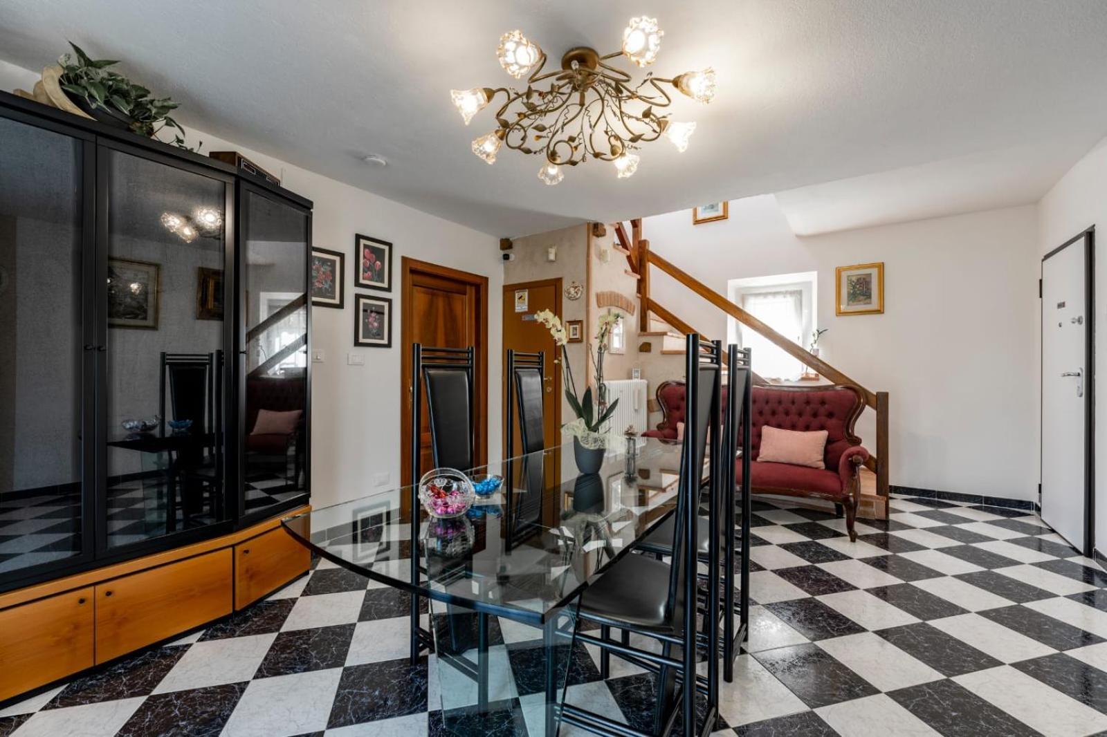 Due Maesta Home Reggio Emilia Bagian luar foto